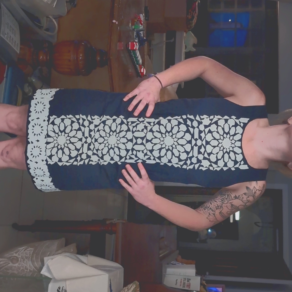 Vineyards Vines Size 2 Navy Blue Dress